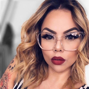 <span class=keywords><strong>Occhiali</strong></span> Anti-Luce Blu Stile Cat-Eye Euro-Americano <span class=keywords><strong>di</strong></span> Tendenza, Montatura Minimalista, Stile Vintage, Lenti Semplici Adatte per Instagram, Moda - Product Image 1