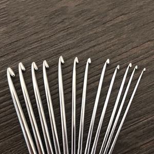 เข็มโครเชต์ด้ามไม้จันทน์ ด้ามจับสแตนเลส จับถนัดมือ ชุดอุปกรณ์ถักไหมพรม DIY ลดราคา - Product Image 3