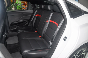 Auto Usado Barato <span class=keywords><strong>MG</strong></span> 5 Voiture 2025 300 GT, Sedán Familiar de Lujo Juvenil, Bajo Consumo, Taxi, 1.5L L4 - Product Image 4