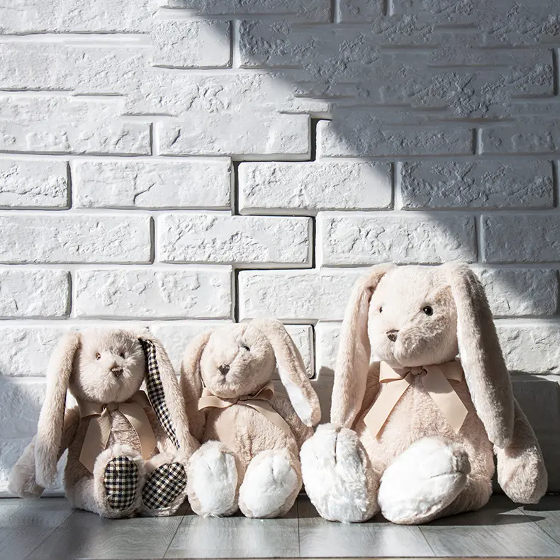 Giocattoli di peluche ripieni di coniglietto domestico di vendita caldo bambole animali di simulazione morbide e carine