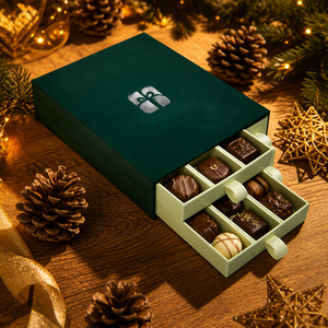 Boîte cadeau rigide personnalisée vert forêt à 4 tiroirs, logo argent mat OEM, emballage cadeau de luxe pour hôtel, spa, soins de la peau, chocolat - Product Image 4