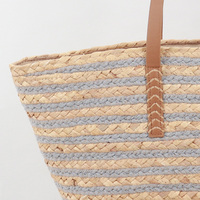 Sac fourre-tout écologique en paille tressée rayé gris style bohème pour femme, grande capacité, avec bandoulière pour l'été et les voyages
