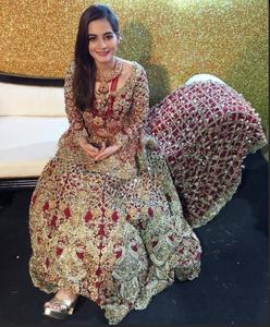 ATIYA LIBAS robe de mariée indienne/pakistanaise Lehenga Choli traditionnelle lourde Zardozi broderie acétate étage longueur robe de mariée - Product Image 1