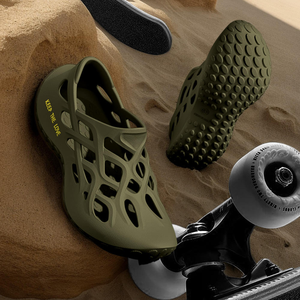 Sandales de randonnée d'extérieur antidérapantes en EVA moulé monobloc pour hommes, respirantes, vert olive, sabots découpés - Product Image 5