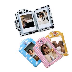 <span class=keywords><strong>Mini</strong></span> album photo creux en PVC de 3 pouces avec fermeture universelle pour <span class=keywords><strong>Fujifilm</strong></span> <span class=keywords><strong>Instax</strong></span> <span class=keywords><strong>Mini</strong></span> 8/9/7s/25/<span class=keywords><strong>70</strong></span>/90 Logo imprimé style Kpop - Product Image 1