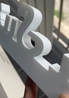 Blocs d'affichage de logo en acrylique personnalisés, lettres transparentes, signalétique moderne pour entreprise, logo sur pied, surface polie, sur mesure