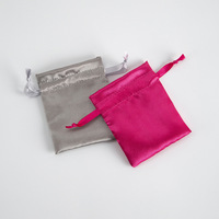 Top qualité impression personnalisée Logo pochette couleur bonbon soie Satin tissu cordon poussière bijoux sac