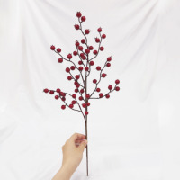 Ornement de Noël, branche de baies rouges artificielles de 53 cm, baies rouges brillantes artificielles, fleurs de Noël, décorations de mariage et de fêtes