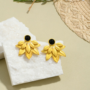 Leaf <b>Stud</b> <b>Earrings</b> Gold <b>Black</b> Gemstone Zinc Alloy Bezel Setting Plant Design Fashion Jewelry - Product Image 1
