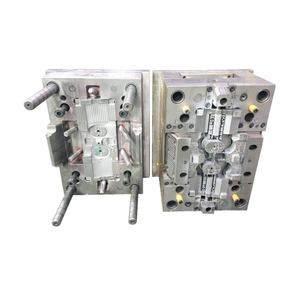 Servicio Personalizado de Fábrica de Moldes de Plástico de Precisión, Suministro al por Mayor OEM, Producto Personalizado de Plástico Inyectado para Carcasas de Controladores Electrónicos - Product Image 1