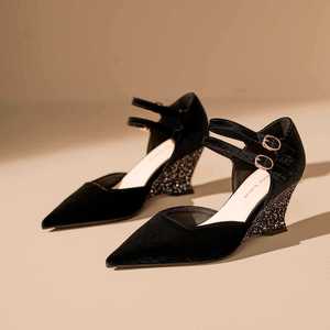 Chaussures Mary Jane à bout pointu, double bride, talons compensés, en velours noir, avec boucle, tendance mode, escarpins pour femmes - Product Image 2