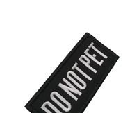 Écusson brodé noir et blanc avec inscription 'Funny Service Dog Animal Pets DO NOT PET' pour vêtements, sacs et chapeaux d'animaux, à coudre
