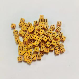 Dados Pequeños Cuadrados de Colores de 8mm para Enseñanza de Matemáticas, Fiestas y Juegos, Venta al Por Mayor - Product Image 4