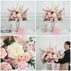 Boule de fleurs artificielles en soie rose, rose et hortensia, faite à la main, décoration moderne pour table de mariage - Product Image 3