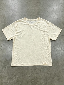 Camiseta de Manga Corta para Hombre, Color Crema Sólido, Cuello Redondo, 100% Algodón, Corte Regular, Estilo Casual, Tejido Jersey - Product Image 1