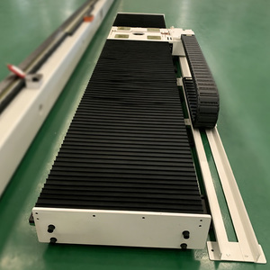 Rail linéaire robotisé entièrement fermé 7ème axe avec soufflet de protection anti-brouillard de peinture en acier, neuf pour cabine de peinture, linéaire, lisse et précis - Product Image 6