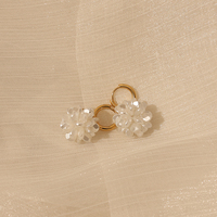 Pendientes de flores de mujer bonitos y personalizados, a la moda de acero inoxidable pendientes de aro, pendientes de plástico