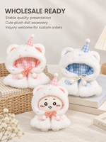 Vêtements pour poupées en peluche personnalisés OEM, cape mini 10 cm, tenue en fausse fourrure douce avec capuche oreilles de chat