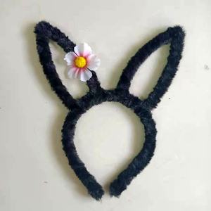 Diadema de felpa de oso de peluche de tela de dibujos animados, accesorios de maquillaje para el cabello, diademas con Orejas de conejo huecas de flores - Product Image 3