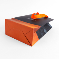 Pour Sencai personnalisé vêtements de luxe sac à provisions au détail personnalisé imprimé marque Logo poignée pour écouteurs appareil photo utiliser du papier blanc