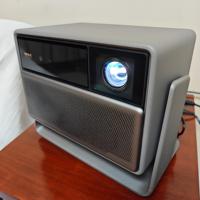 Projecteur laser Xgimi RS20 Plus 4K 3000 lumens pour l'alignement automatique de l'écran du cinéma maison intelligent