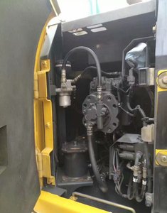 Certificat CE, Excavatrice sur chenilles d'occasion de taille moyenne 12 tonnes, hydraulique économique, pour SH120 SH200-5, modèle 2016, godet de 0,2 m³, en stock - Product Image 5