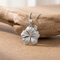 Collier pendentif fleur d'hibiscus, bijoux hawaïens, plante d'origine hawaïenne, vie marine, Maui, bijoux tribaux polynésiens