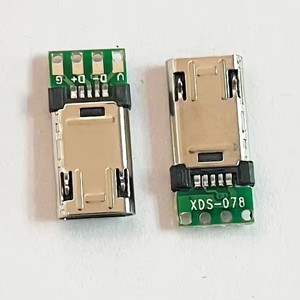 Connecteur <span class=keywords><strong>Micro</strong></span> USB 5 broches mâle <span class=keywords><strong>avec</strong></span> plaque de soudure PCB double face, <span class=keywords><strong>prise</strong></span> <span class=keywords><strong>jack</strong></span> <span class=keywords><strong>Micro</strong></span> 5P, connecteur de carte <span class=keywords><strong>à</strong></span> <span class=keywords><strong>souder</strong></span> 4 broches - Product Image 2