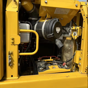 Excavatrice hydraulique Komatsu PC110 d'occasion certifiée CE, 11 tonnes, d'origine, à vendre - Product Image 5