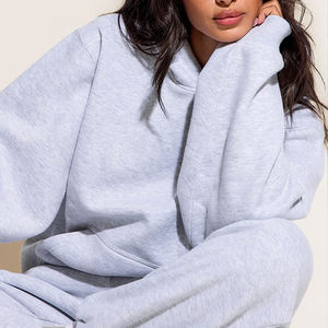 Sweat-shirt et pantalon de survêtement en molleton grande taille personnalisés avec logo OEM pour femmes, vêtements de sport pour l'entraînement et le fitness - Product Image 1