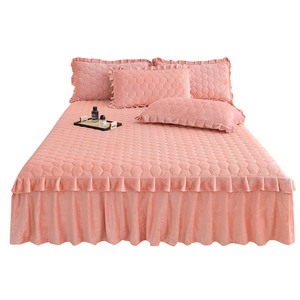 Vente en gros Ensembles <span class=keywords><strong>de</strong></span> draps housse <span class=keywords><strong>de</strong></span> <span class=keywords><strong>lit</strong></span> doux et respirant Couvre-matelas d'hiver protecteur <span class=keywords><strong>King</strong></span> <span class=keywords><strong>Size</strong></span> - Product Image 3