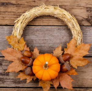 <span class=keywords><strong>Couronne</strong></span> <span class=keywords><strong>de</strong></span> Noël <span class=keywords><strong>de</strong></span> 35 cm <span class=keywords><strong>de</strong></span> diamètre fabriquée <span class=keywords><strong>en</strong></span> usine pour la décoration murale, décoration <span class=keywords><strong>de</strong></span> porte, <span class=keywords><strong>couronne</strong></span> <span class=keywords><strong>en</strong></span> <span class=keywords><strong>paille</strong></span> uniquement - Product Image 2