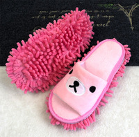 Chaussons en peluche super doux à bout ouvert avec motif brodé de dessin animé et logo personnalisé, pour le nettoyage des sols en bois au printemps, avec chiffon de nettoyage inclus