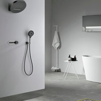 Nouveau design de luxe Douche pluie murale intelligente à affichage numérique de la température avec bouton caché et cascade