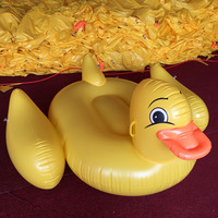 Vente chaude, canard géant gonflable unique pour piscine, jouet flottant