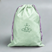 Pochette de rangement personnalisée en non-tissé recyclable avec cordon de serrage, motif dessin animé simple, pour chaussures de course, articles de beauté et cadeaux de fêtes