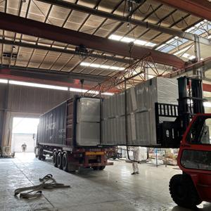 Panneau sandwich PIR de 100 mm d'épaisseur Isolation de toiture Efficacité <span class=keywords><strong>thermique</strong></span> Économie d'énergie Panneau sandwich PU - Product Image 6