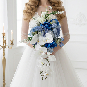 <span class=keywords><strong>Bouquet</strong></span> <span class=keywords><strong>de</strong></span> <span class=keywords><strong>mariée</strong></span> élégant <span class=keywords><strong>et</strong></span> luxueux, <span class=keywords><strong>bouquet</strong></span> <span class=keywords><strong>de</strong></span> <span class=keywords><strong>mariée</strong></span> artificiel <span class=keywords><strong>blanc</strong></span>, orchidée bleue, rose - Product Image 1