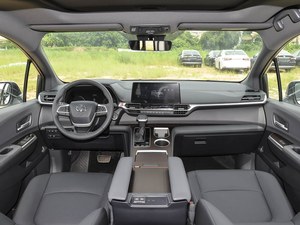 Toyota Sienna 2.5L Híbrida FWD 2024 Usada, Monovolumen de 7 Plazas, Volante a la Izquierda, para Exportación - Product Image 4