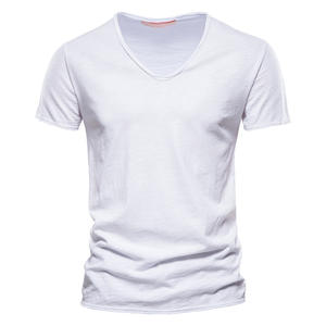 Offre Spéciale T-shirt à manches courtes et col en V pour hommes Nouveaux ensembles de chemises en coton et bambou de couleur unie - Product Image 6