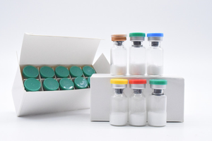 Sérum lissant les rides, stocké sous vide dans des flacons en verre pour les rides, les pattes d'oie et les ridules - Product Image 3