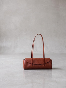 Petit <span class=keywords><strong>sac</strong></span> <span class=keywords><strong>à</strong></span> <span class=keywords><strong>main</strong></span> pliable en <span class=keywords><strong>cuir</strong></span> véritable naturel pour femmes, couleur <span class=keywords><strong>cognac</strong></span> élégante, luxueux et stylé pour un usage quotidien - Product Image 4