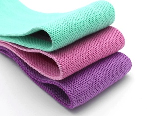 สายรัดสะโพกผ้าโพลีเอสเตอร์แบบส่วนตัวพร้อมป้ายยี่ห้อส่วนตัว สีชมพู น้ำตาล นู้ด พีช สำหรับออกกำลังกายที่บ้าน สายรัดออกกำลังกายแบบต้านทาน ระดับเบา/ปานกลาง/หนัก - Product Image 4