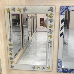 Espejo <span class=keywords><strong>de</strong></span> <span class=keywords><strong>baño</strong></span> rectangular <span class=keywords><strong>de</strong></span> plata moderno <span class=keywords><strong>con</strong></span> iluminación LED Espejo <span class=keywords><strong>de</strong></span> maquillaje estampado simple y barato hecho <span class=keywords><strong>de</strong></span> vidrio <span class=keywords><strong>de</strong></span> madera - Product Image 2