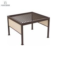 Pergola bioclimatique motorisée en aluminium Clove Bud avec toit à lames orientables, imperméable, pour jardin extérieur