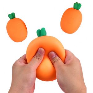 Juguetes Sensoriales de Zanahoria de Rebote Lento, Lindos y Blandos con Forma de Vegetal Simulado para Niños y Niñas de 5 a 7 Años - Product Image 1