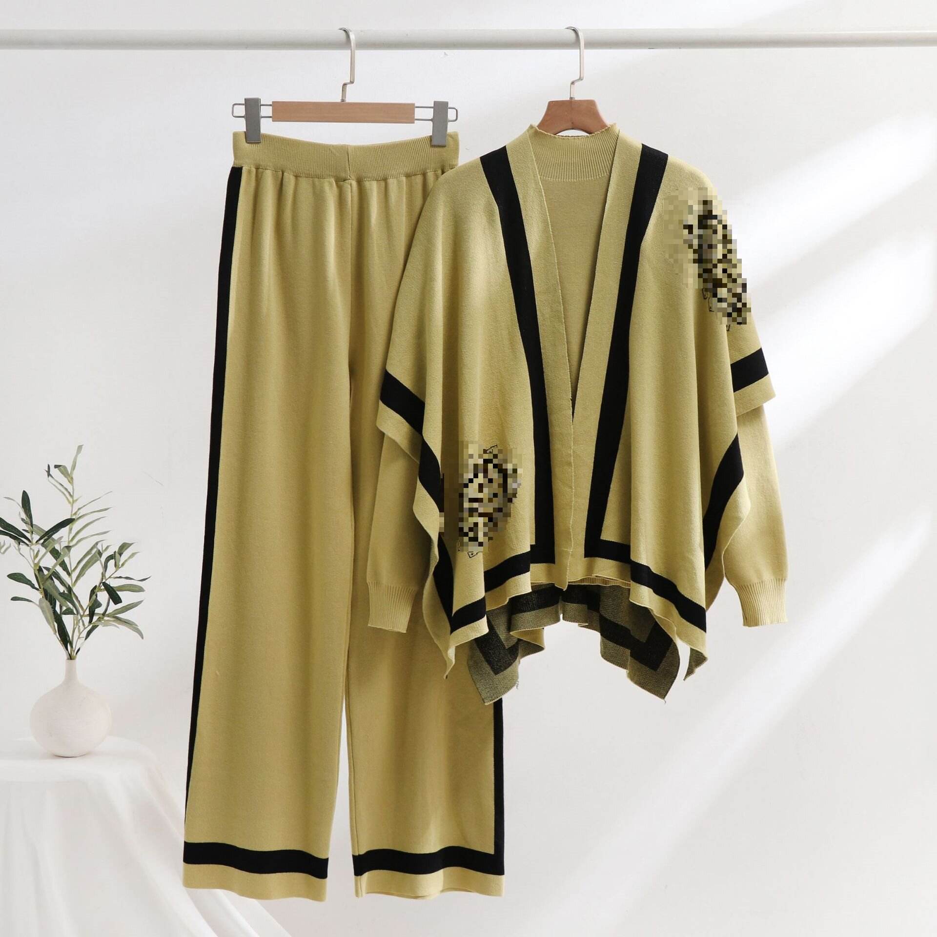 สีเหลือง