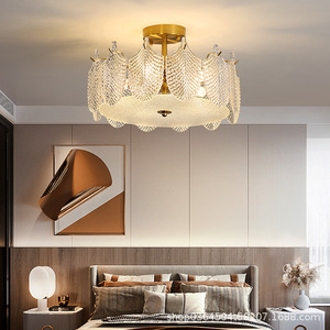 Candelabro de diseño de hoja de cristal súper brillante de nuevo estilo, luz de techo led de cristal moderna para dormitorio simple Nórdico - Product Image 4