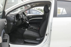 Se Aceptan Pedidos Personalizados: <span class=keywords><strong>Stonic</strong></span> 2021, SUV de 5 Puertas y 5 Plazas, Transmisión Manual de 6 Velocidades, Motor Pequeño de Gasolina 1.4L 100 I4 - Product Image 5
