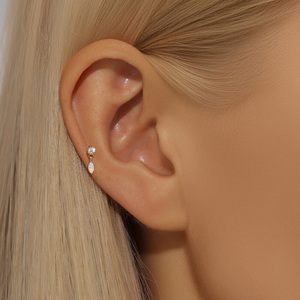 Boucles d'oreilles clous en argent 925, opale ronde de luxe, étoile creuse à quatre branches, très vendues - Product Image 4